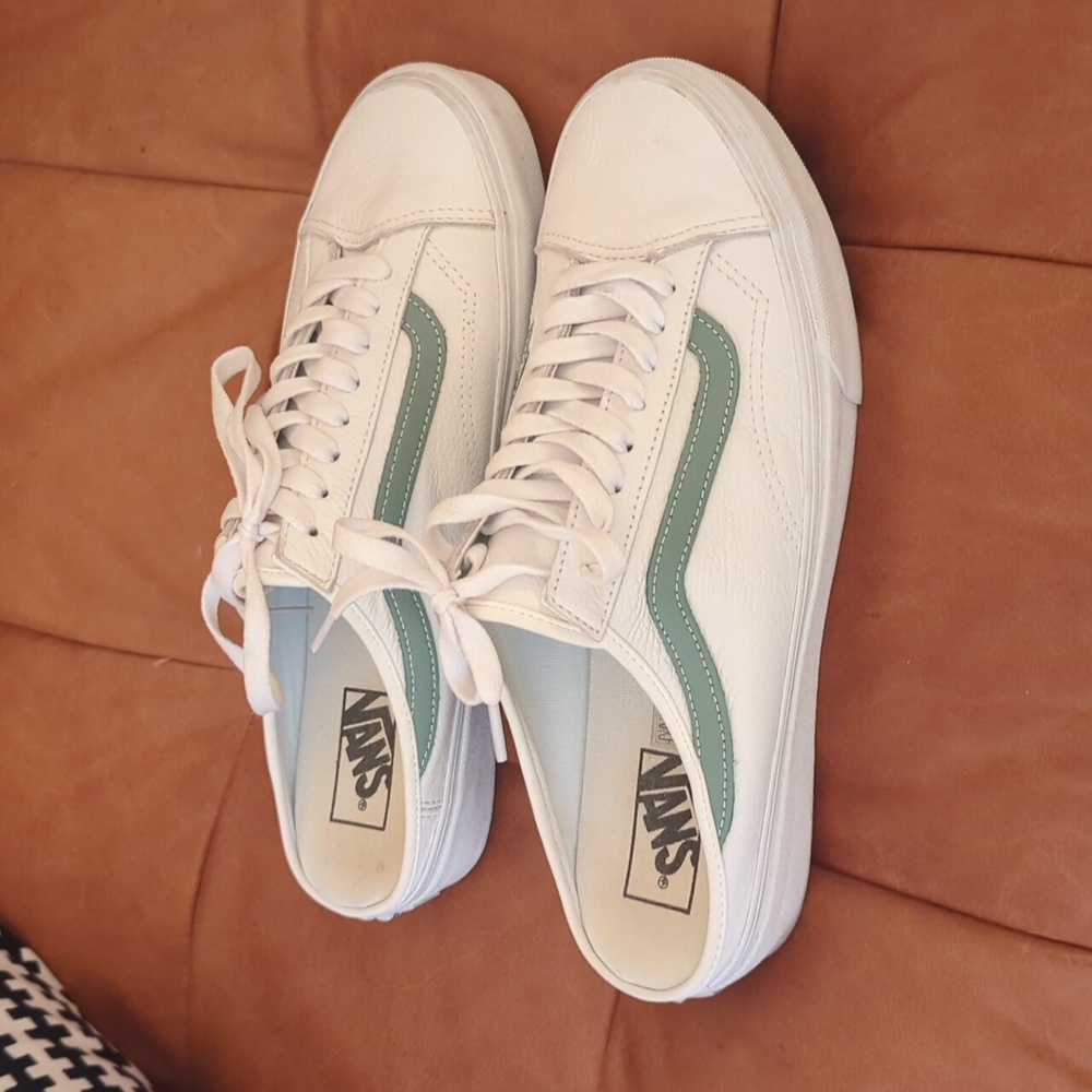 Vans clogs